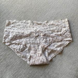 Aerie Boybrief in Medium. Cream color lace underwear